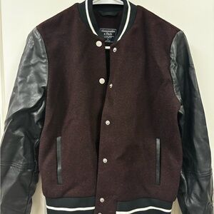 Abercrombie & Fitch wen Maroon and Black Bomber Jacket